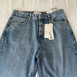 NWT Zara Classic Mom Fit Jeans: size 38